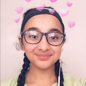 Meet your Posher, Demiana